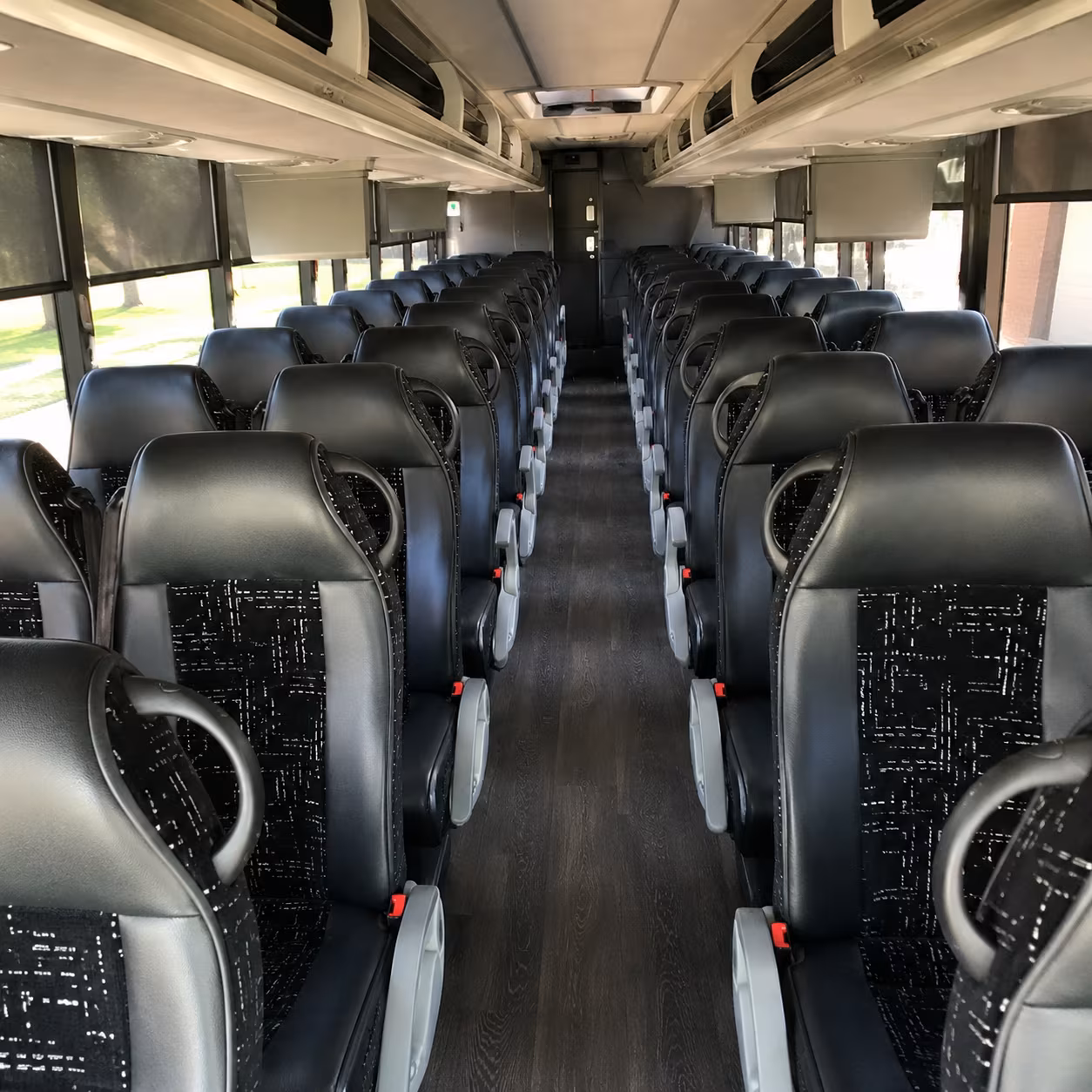 charter buses for corporate events and conference shuttles in yonkers