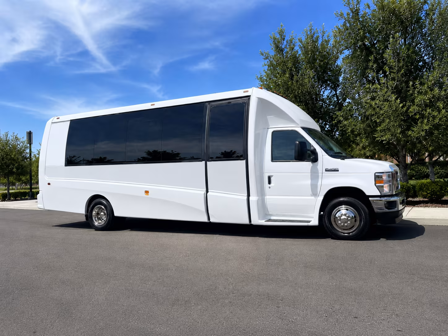 concert shuttle buses from yonkers to madison square garden
