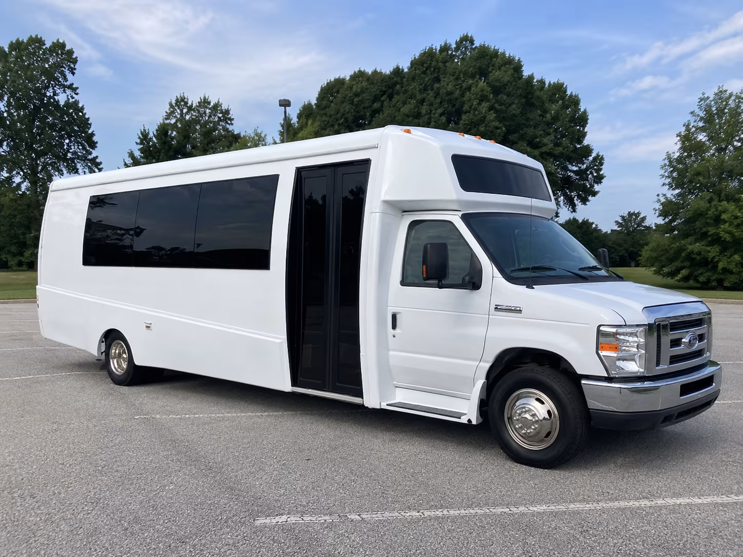 yonkers 18 passenger party bus